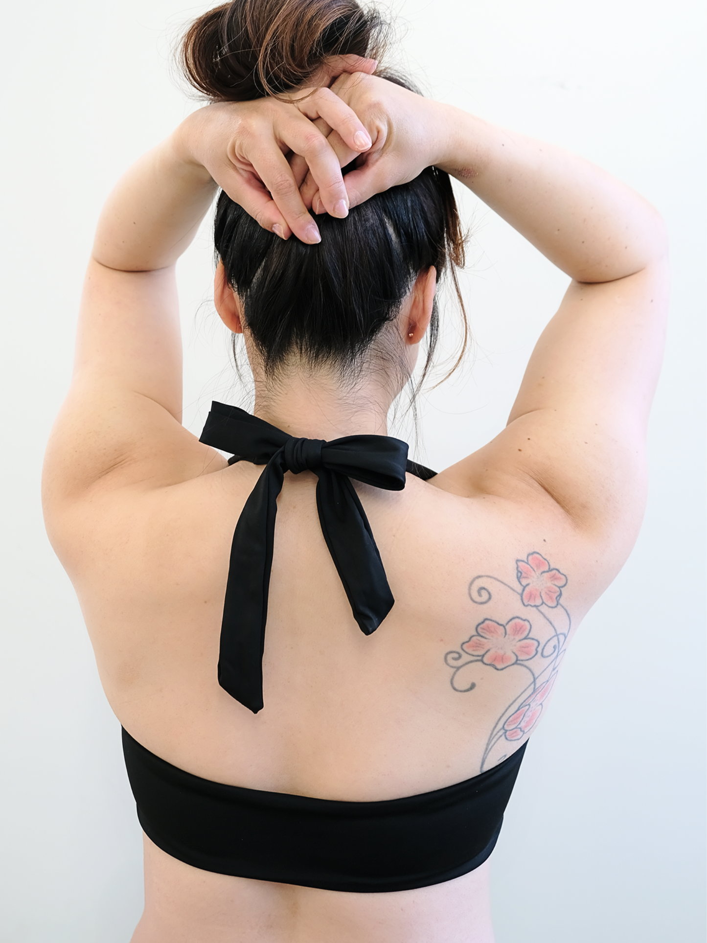 Yogini Bow-Tie Top Noir